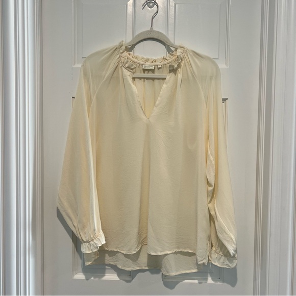 Spartina 449 Josette Silk Ruffle Blouse Large Buttercream Cream Ivory Sheer - Picture 2 of 4